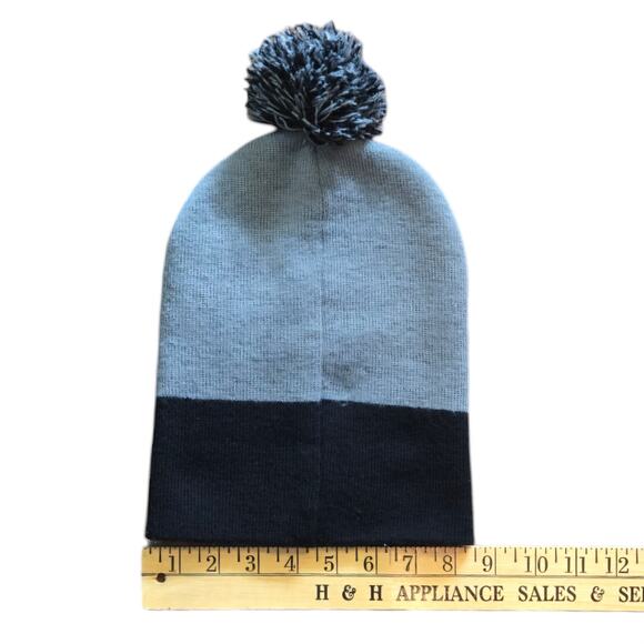 Star Wars Beanie - Picture 2 of 3